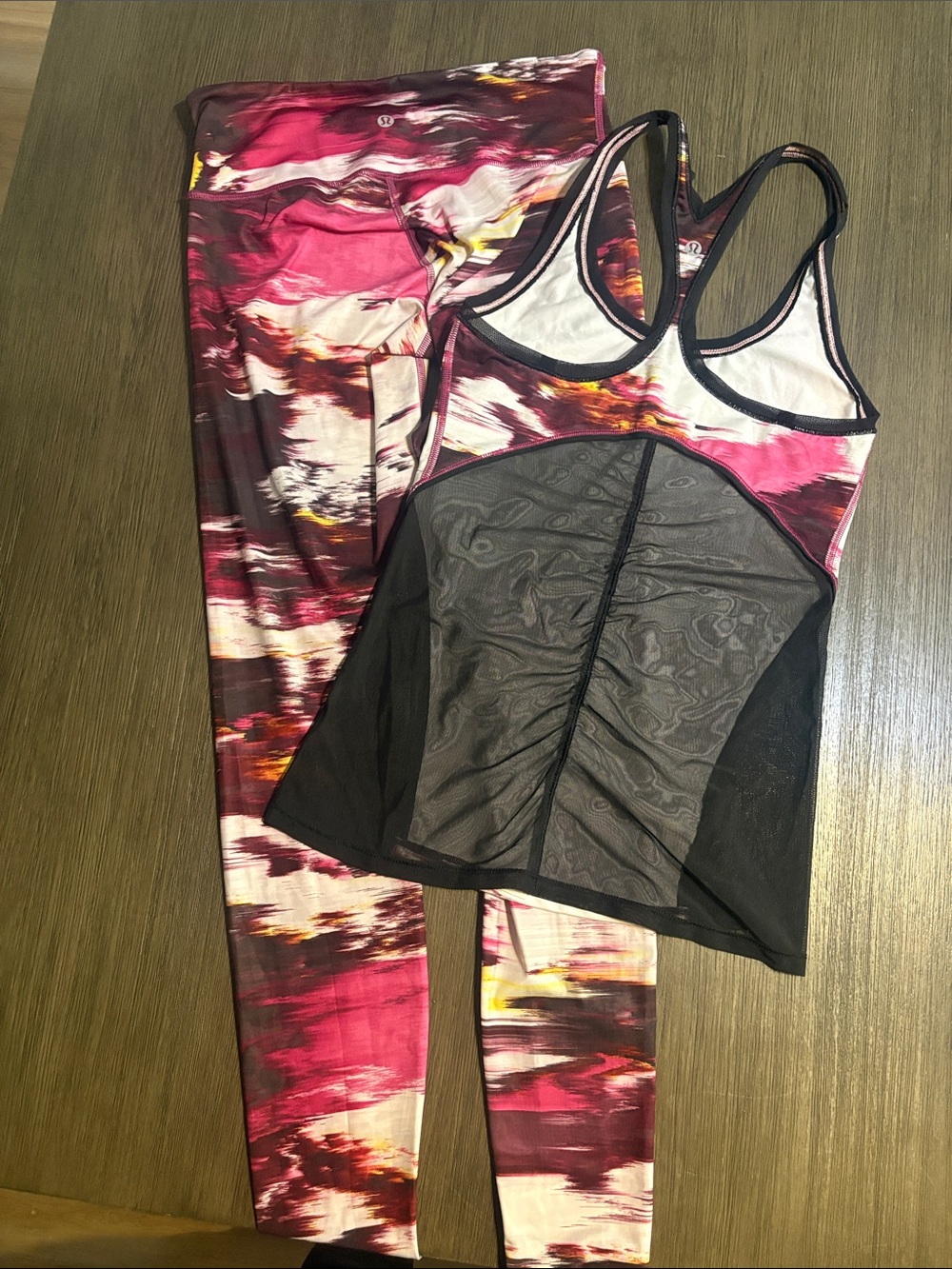lululemon Pink Multi-Print Racerback Tank & Leggings Set Size 6 - Picture 3 of 6
